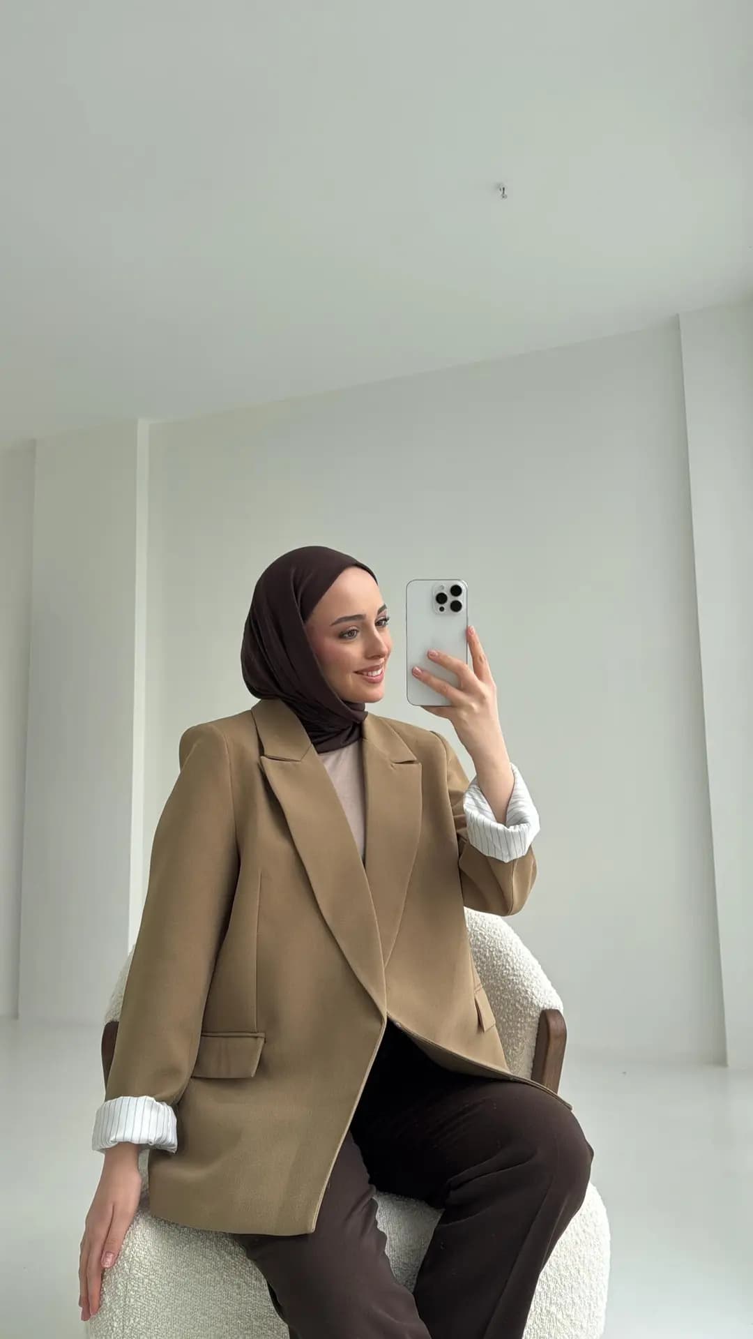 Kolu Katlamalı Blazer Ceket
