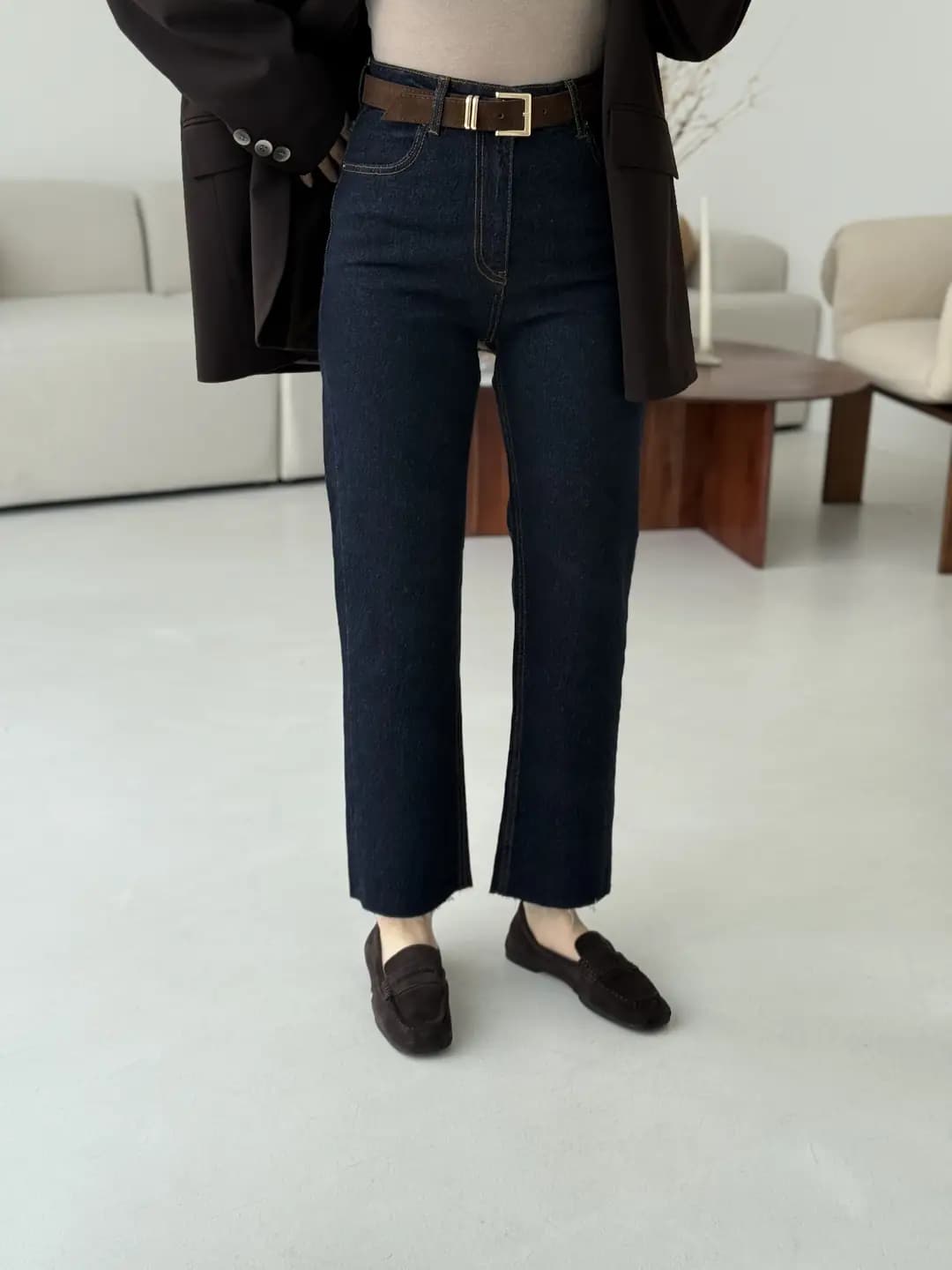 Premium Paçası Kesik Kemerli Jean R-171