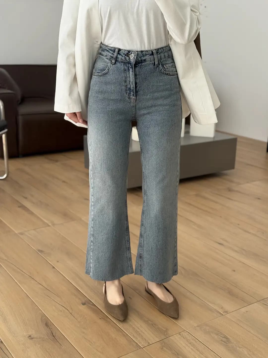 Premium Paçası Kesik Hafif İspanyol Jean R276