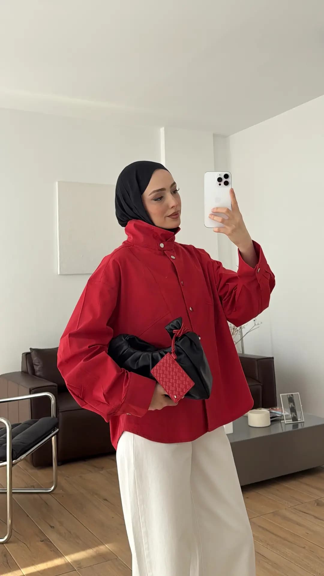 Dik Yaka Çıtçıtlı Tok Kumaş Gömlek Kırmızı