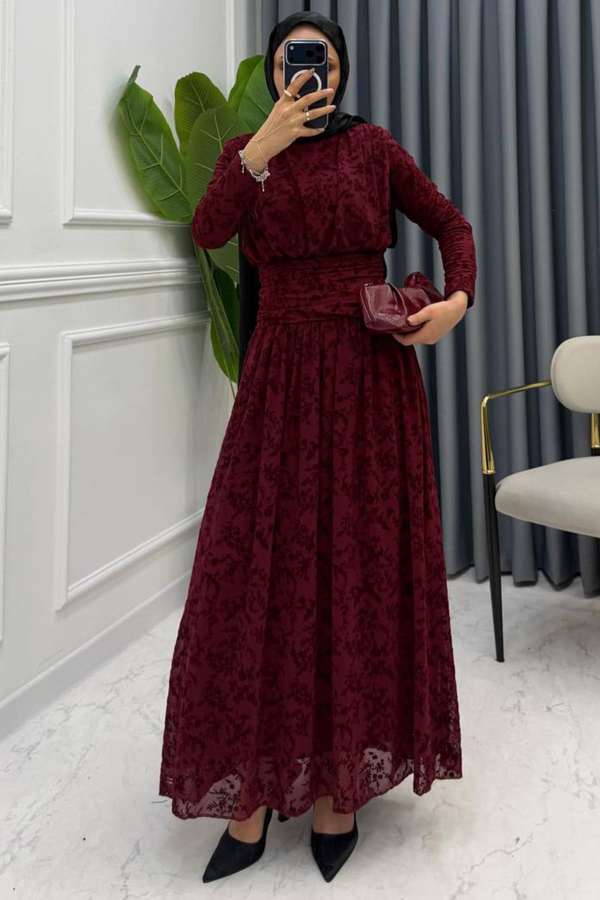 BEL DETAY DANTEL ELBİSE BORDO