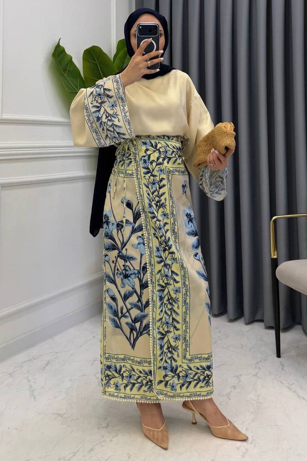 DESENLİ SATEN ETEKLİ TAKIM MAVİ
